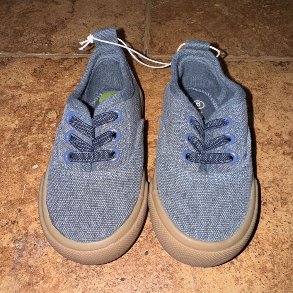 US Sports Kids Size 6 Blue Brown Shoes